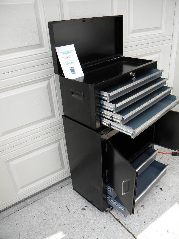 Tool chest