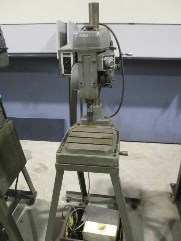 lot 10 image: Brother Hi-tap BTLI-203 auto tappin...