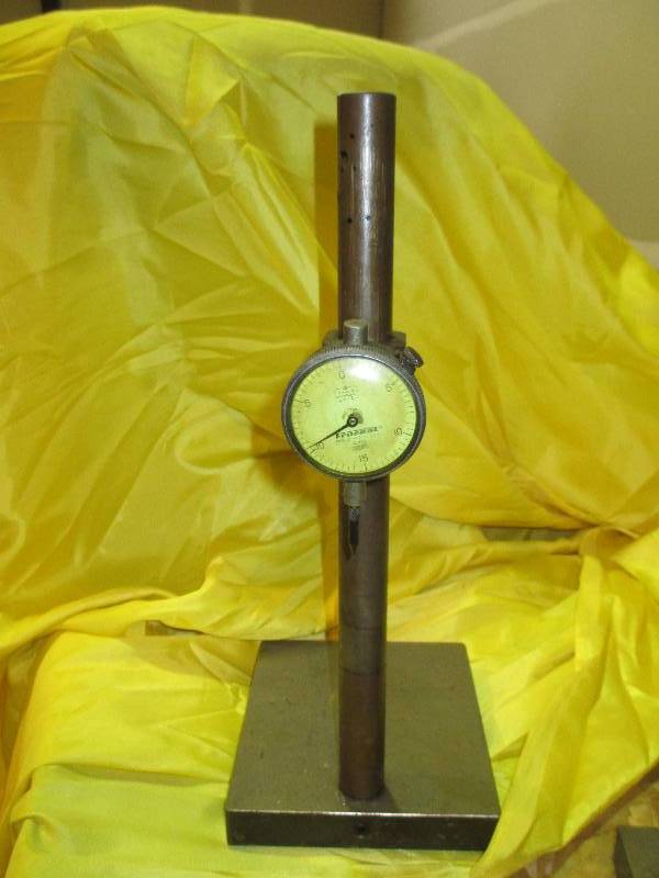 lot 28 image: 14 height stand with federal indi...