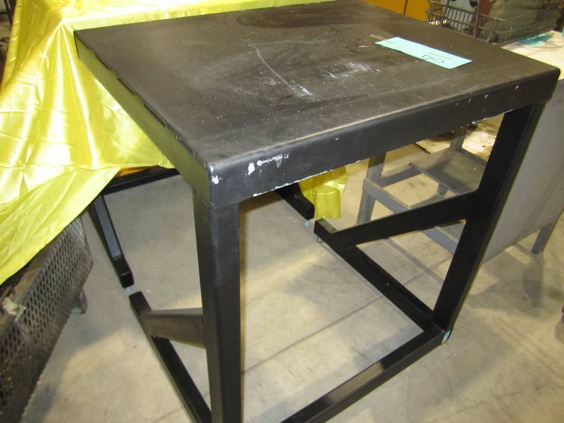 lot 81 image: heavy duty  steel stands 31 x 37...