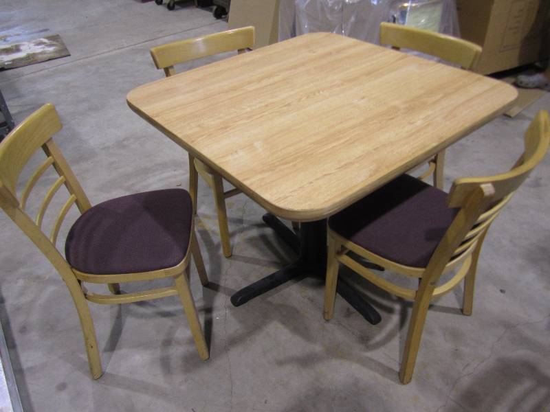 lot 124 image: table with 4 chairs ...