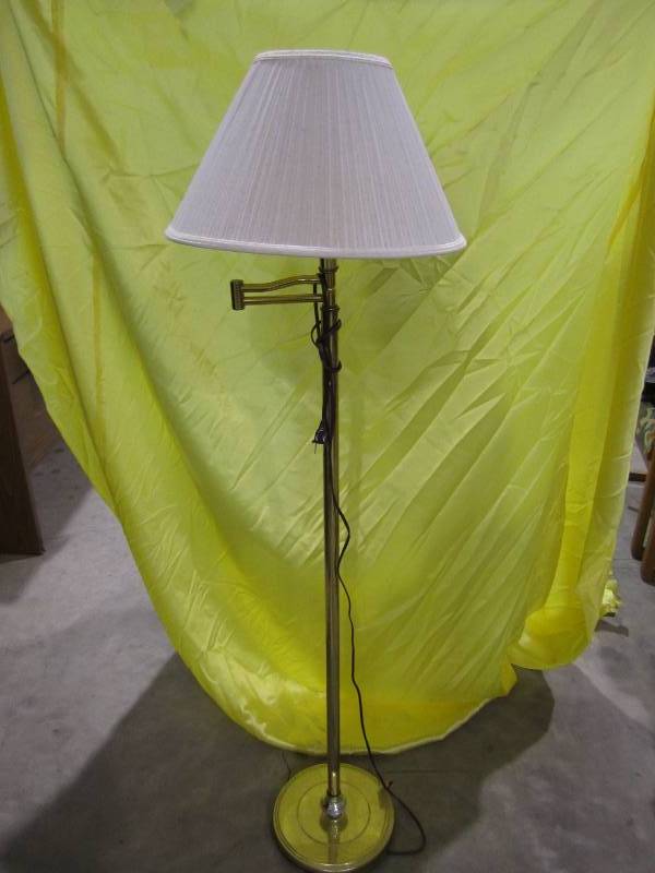 lot 132 image: brass floor lamp ...