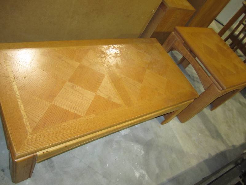 lot 133 image: oak coffee table and end table- mat...