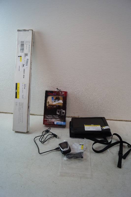 Wall Mounts, HD Radio