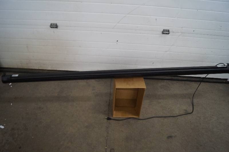 Projection Screen