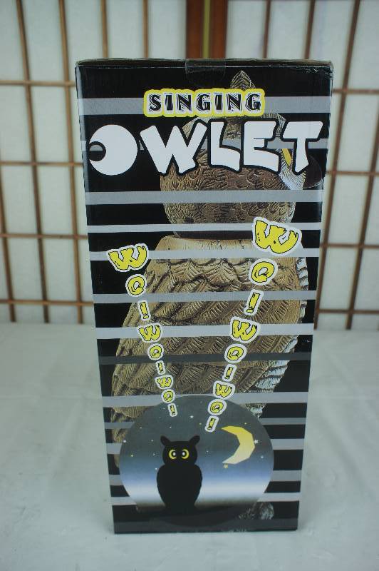 lot 17 image: Detector Owl Singing Owlet