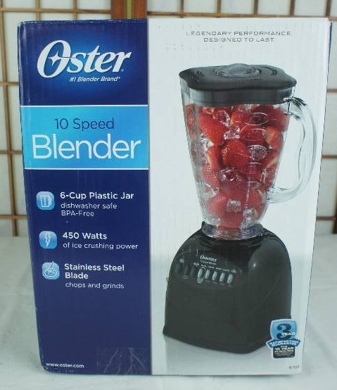 lot 48 image: Oster 6-Cup 450-Watt, 10-Speed Blender, Black