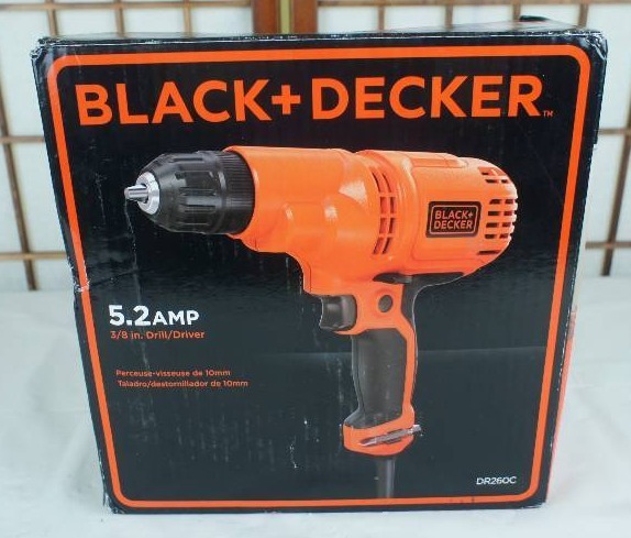 lot 12 image: Black & Decker 5.2-Amp DrillDriver, 38-Inch
