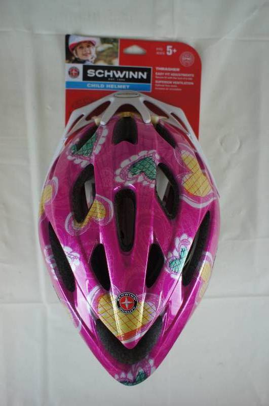 lot 53 image: Schwinn Thrasher Girls Bicycle Helmet - Pink Hearts