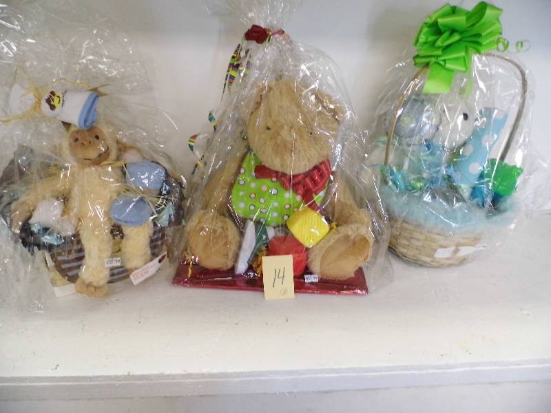 3 Gift Bag Bears