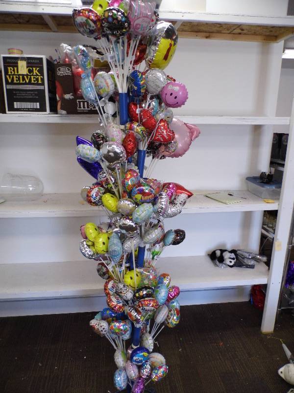 6 Stand w Balloons