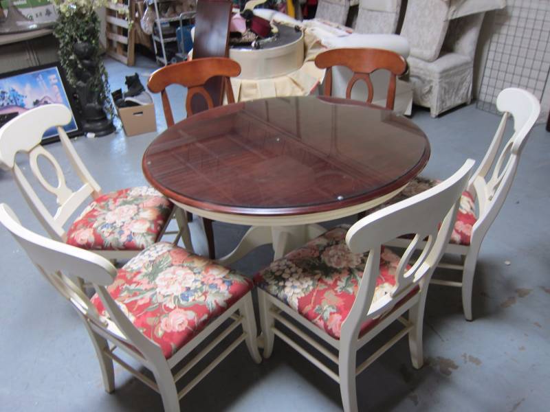 Dining Table Set