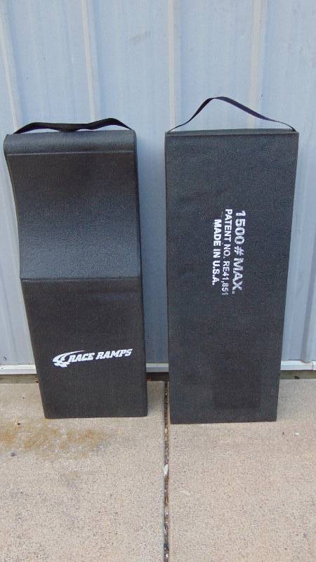 lot 7 image: Race Ramps