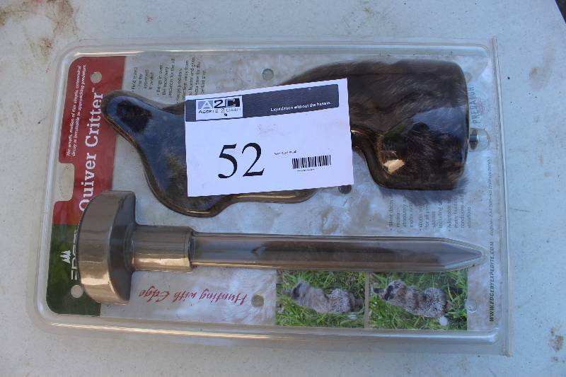 lot 52 image: Edge Quiver Cutter For Hunting Bow.