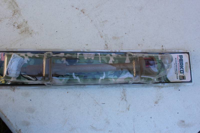 lot 53 image: Perko Bi-Color Pole Light wBase.