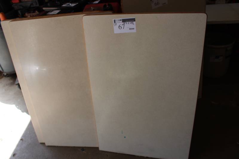 lot 67 image: Lot of (3) Table Tops White Rectangular 29.5 X 44.5.