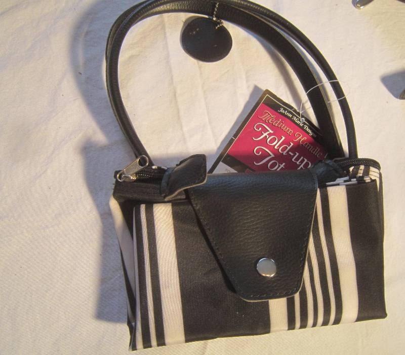 NEW Purse Handbag Black and White Fold up - JoAnn Marie Designs