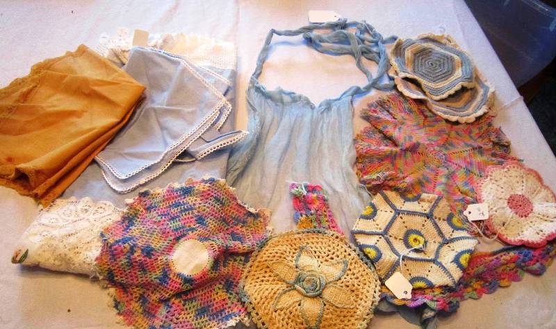 17 Pieces - Linens, Doilies, Napkins, Tablecloth & Apron