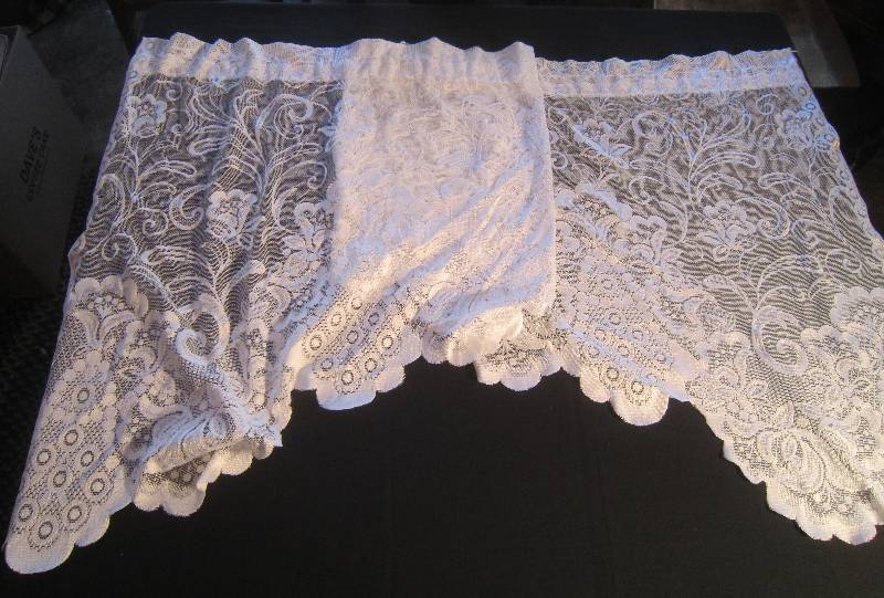 Swag Lace Curtain Panel Set