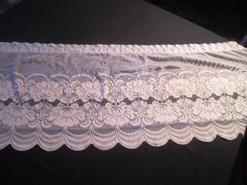 Lace Valance