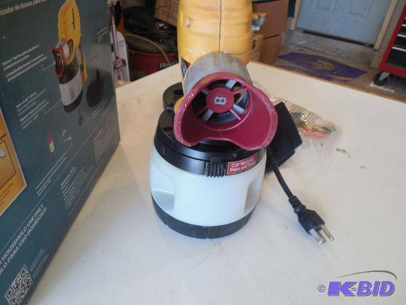 lot 4 image: Power Painter Plus 6.6 GPH with EZ Tilt Technology