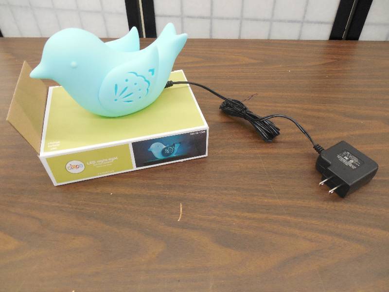 lot 96 image: Target Circo Night Lights