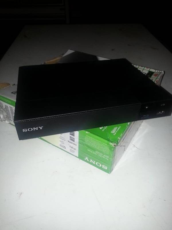 lot 45 image: Sony Blu-ray Disc Player - Black