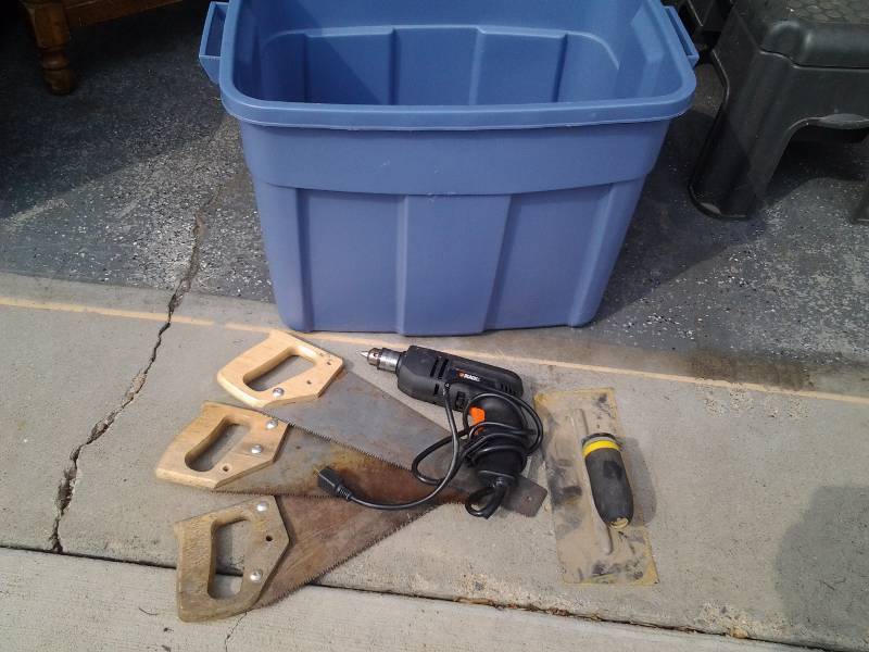 Tote Bin With 3-Hand Saws, Drill & Trowel