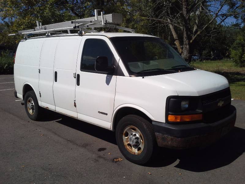 2006 Chevy Express Van (Updated Description)