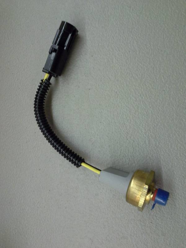 SWITCH BACK UP LIGHT GILLIG 51-23325-000
