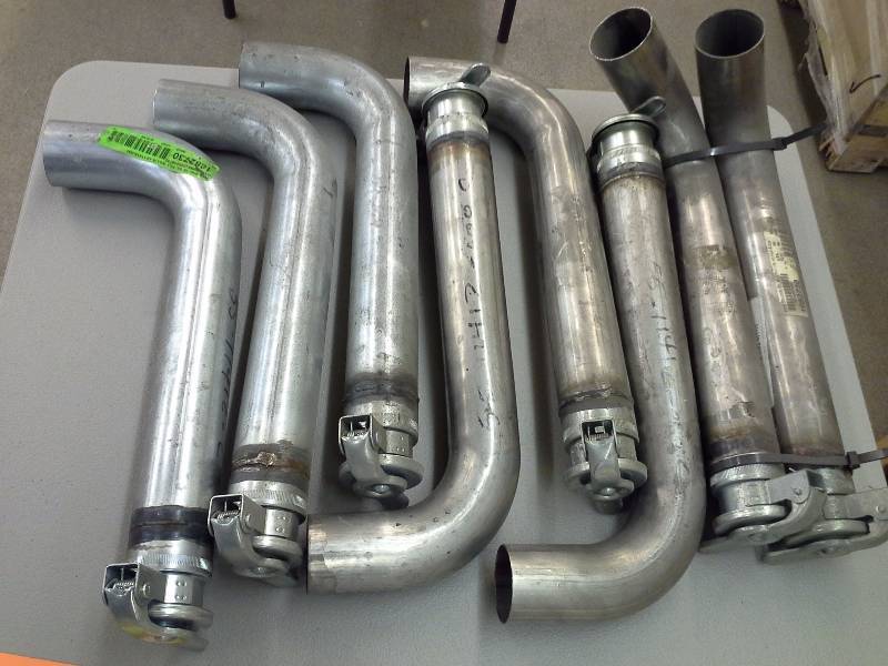 PIPE ENGINE OIL FILL GILLIG 42-11413-000