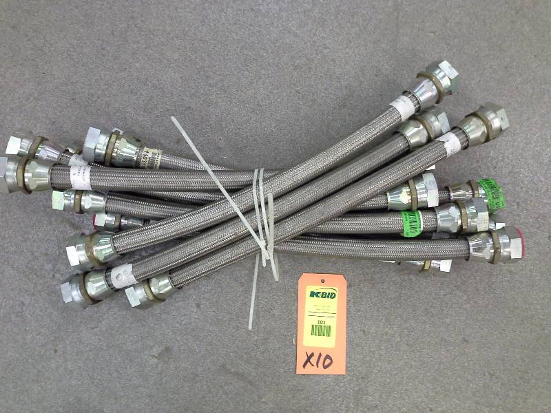 HOSE AC SUCTION GILLIG 1700 TO 2029 55-02404-128