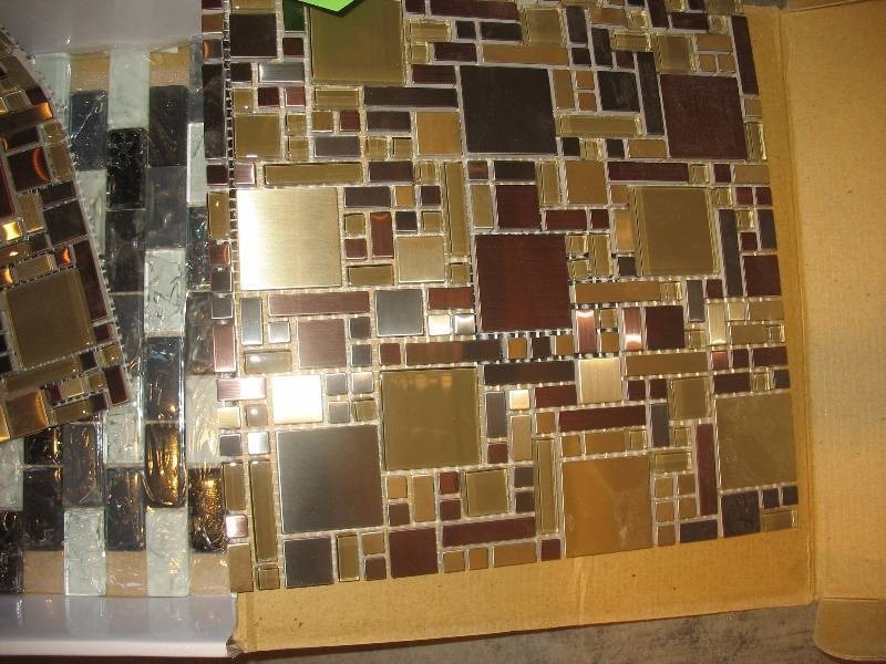 Assorted tile inserts and edge pieces