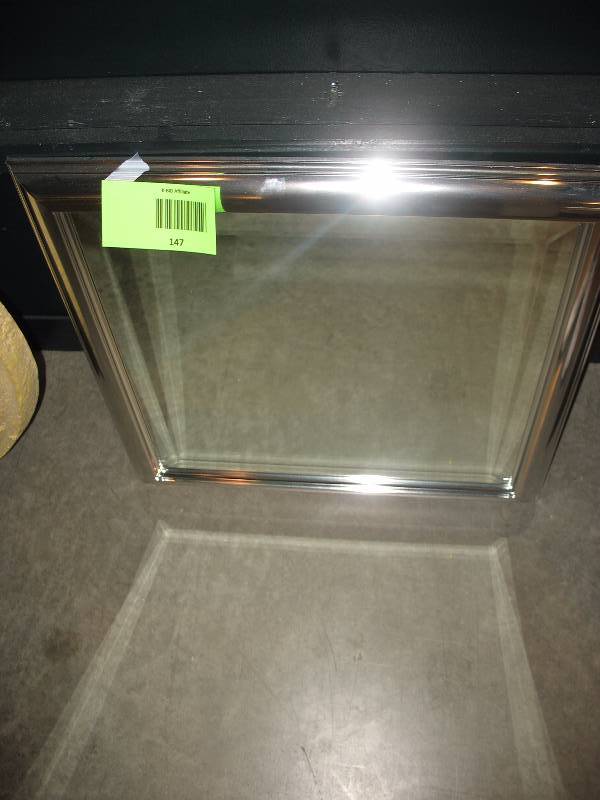 23 x 23 Mirror