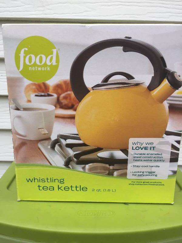 lot 1 image: Food Network Whistling Tea Kettle