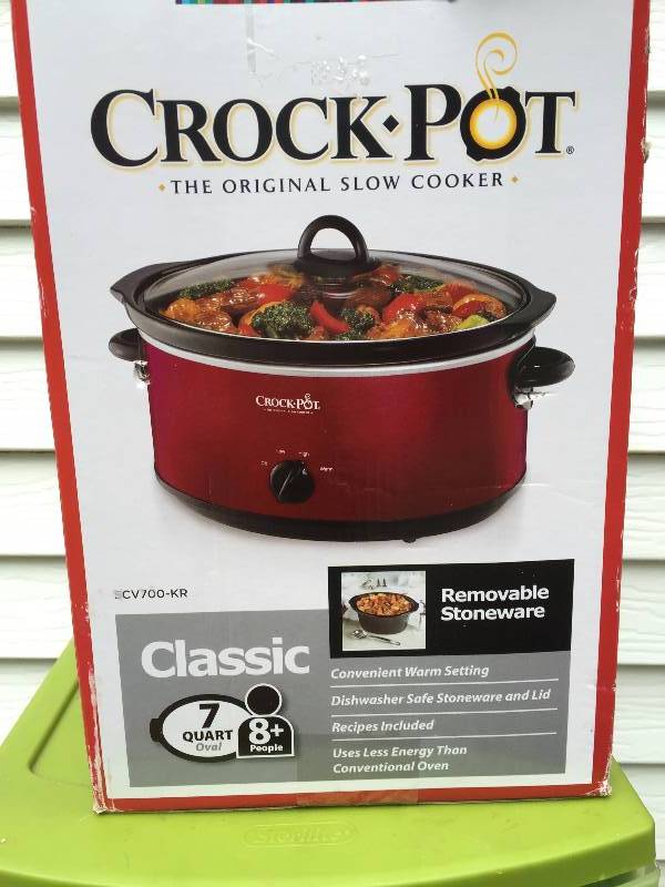 lot 10 image: 7 Qt Crock Pot