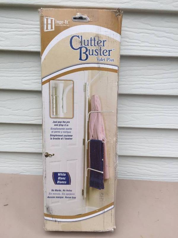 lot 23 image: Clutter Buster