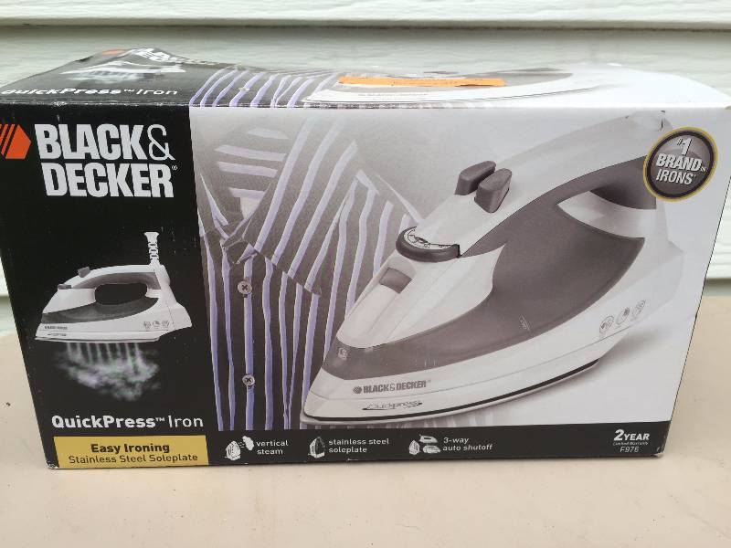 lot 26 image: Black & Decker