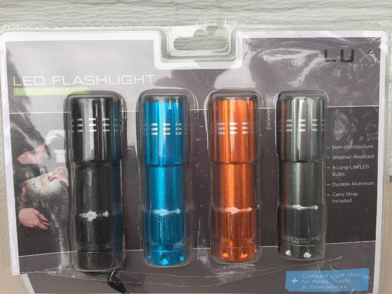 lot 49 image: LUX Set of LED Flashlights