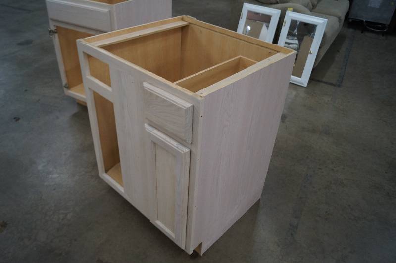 Base Cabinet