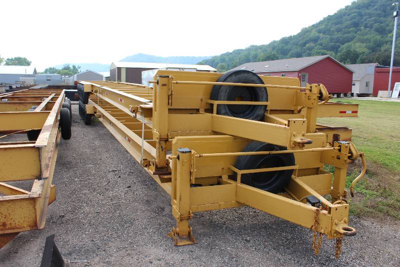 lot 5 image: Lot of (2) 2002 Hauser Mod Home Carrier Trailers