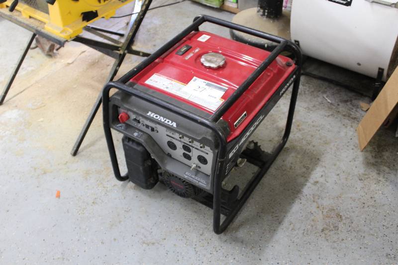 lot 27 image: Honda EG4000CL Digital Auto Voltage Regulator Tested & Operational.