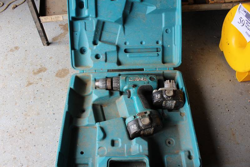 lot 58 image: Makita Cordless Drill wHard Case Includes 2 Batteries Tested & Opertional.