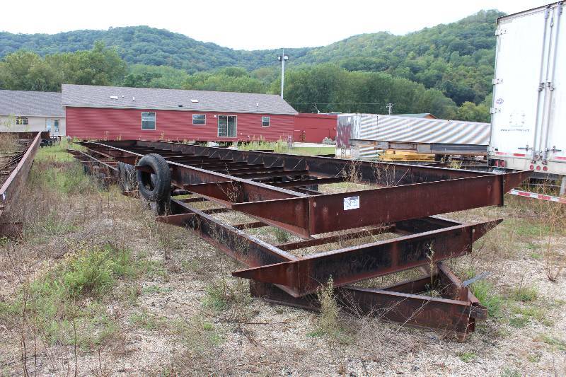 lot 20 image: Lot of (2) Mobile Home Carrier Trailers Metal Construction 127 x 64.