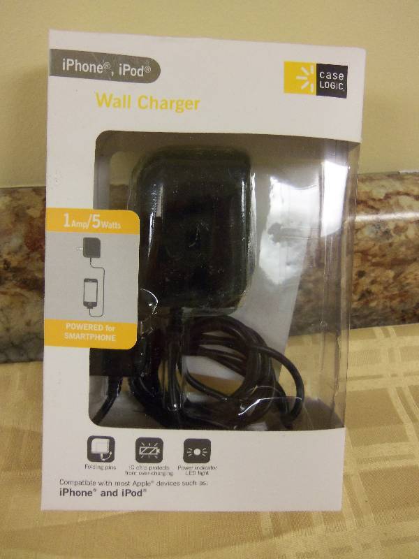lot 32 image: Charging Cord