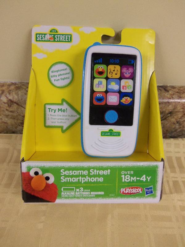 lot 54 image: Sesame Street Smartphone