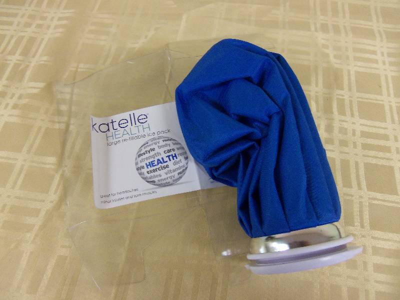 lot 60 image: Refillable Ice Pack