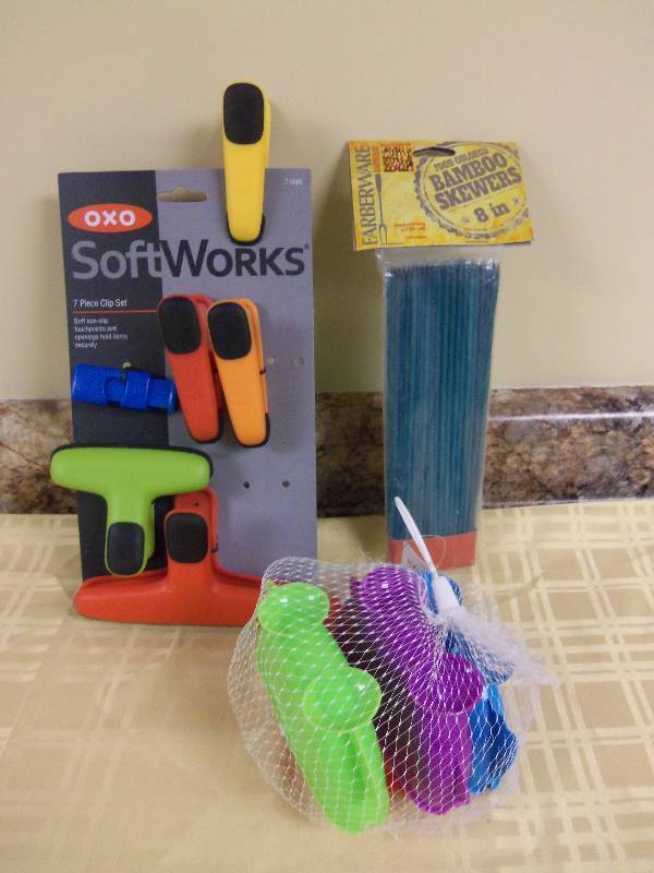 lot 65 image: Kitchen Gadget Lot