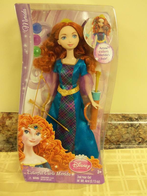 lot 80 image: Disney Princess Doll