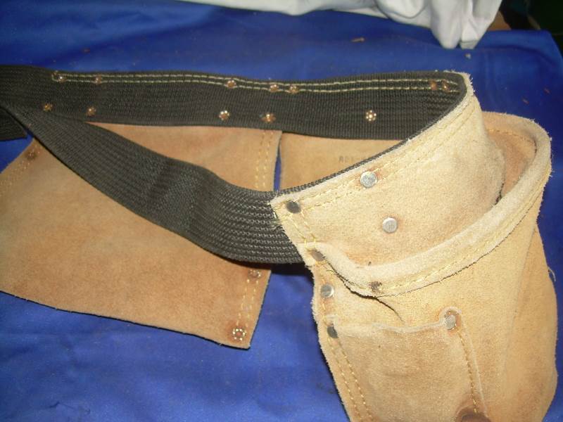 carpenter pouch